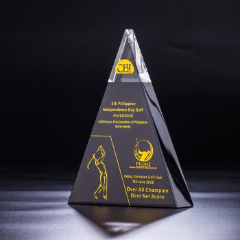 shop k9 crystal pyramid award online